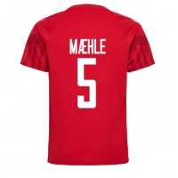 Camiseta Dinamarca Joakim Maehle #5 Primera Equipación Mundial 2022 manga corta
